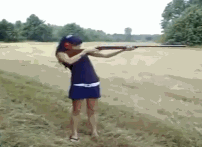 FPS게임_실제_총의_반동.gif